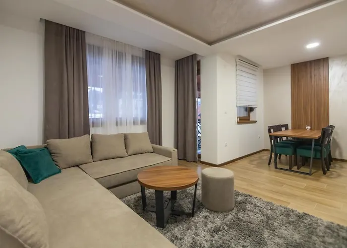 The Forest Club S27 Apartament *