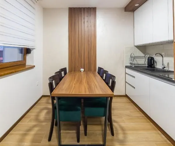 The Forest Club S27 * 즐라티보