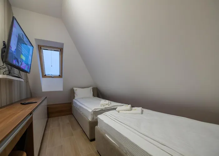 The Forest Club S27 * 즐라티보